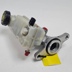 BOMBA FRENO 460910009R RENAULT MEGANE III SPORT TOURER Autodesguaces Alicante