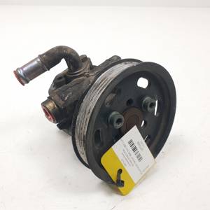 BOMBA DIRECCION 8D0145177Q VOLKSWAGEN PASSAT BERLINA (3B2) Autodesguaces Alicante