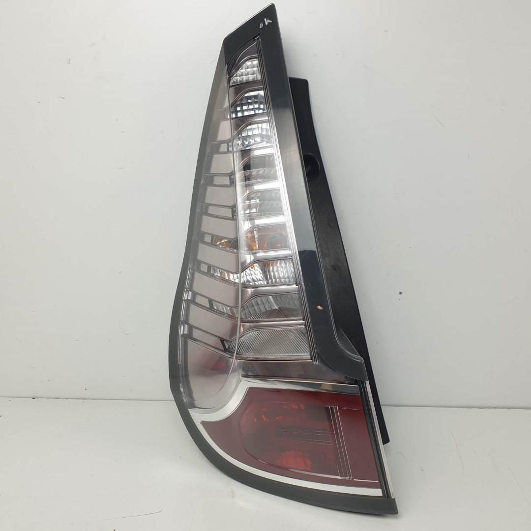 PILOTO TRASERO IZQUIERDO - 265558940R - RENAULT - SCENIC III (JZ)