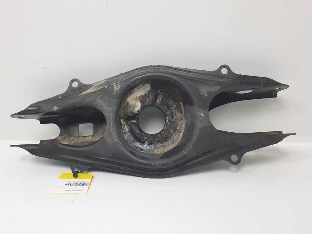 BRAZO SUSPENSION INFERIOR TRASERO IZQUIERDO - MERCEDES - CLASE C (W204) LIM.