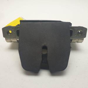 CERRADURA MALETERO / PORTON 13117285 OPEL ASTRA H CARAVAN Autodesguaces Alicante