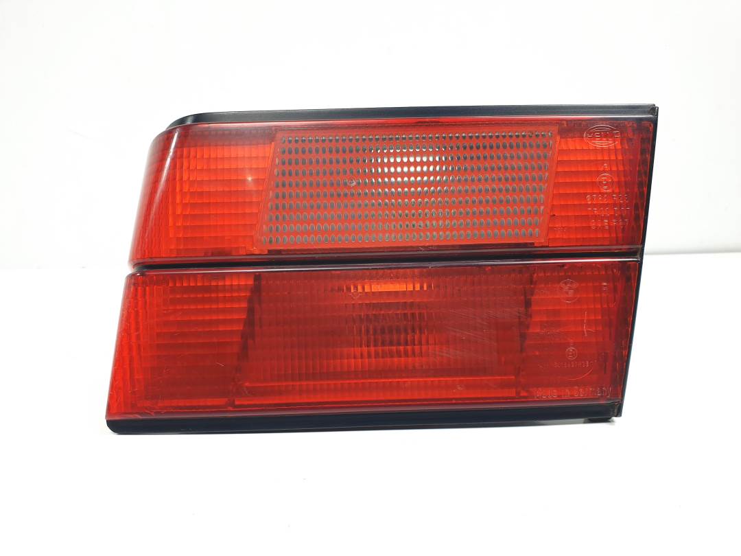 PILOTO TRASERO DERECHO INTERIOR - 1384012R - BMW - SERIE 5 BERLINA (E34)