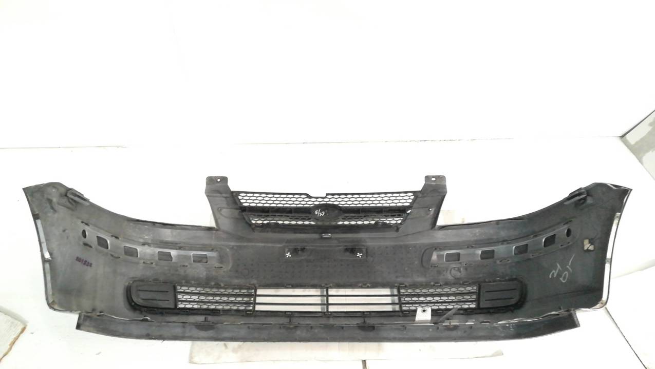 PARAGOLPES DELANTERO