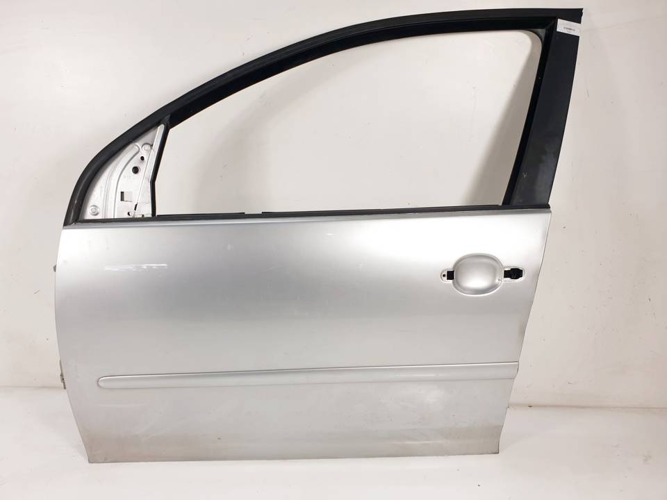 PUERTA DELANTERA IZQUIERDA VOLKSWAGEN GOLF V BERLINA (1K1) Autodesguaces Alicante