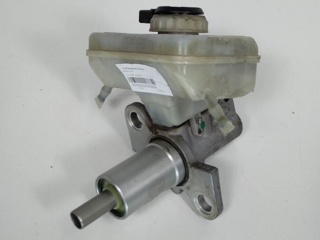 BOMBA FRENO - 8K0611301A - AUDI - A4 BER. (B8)
