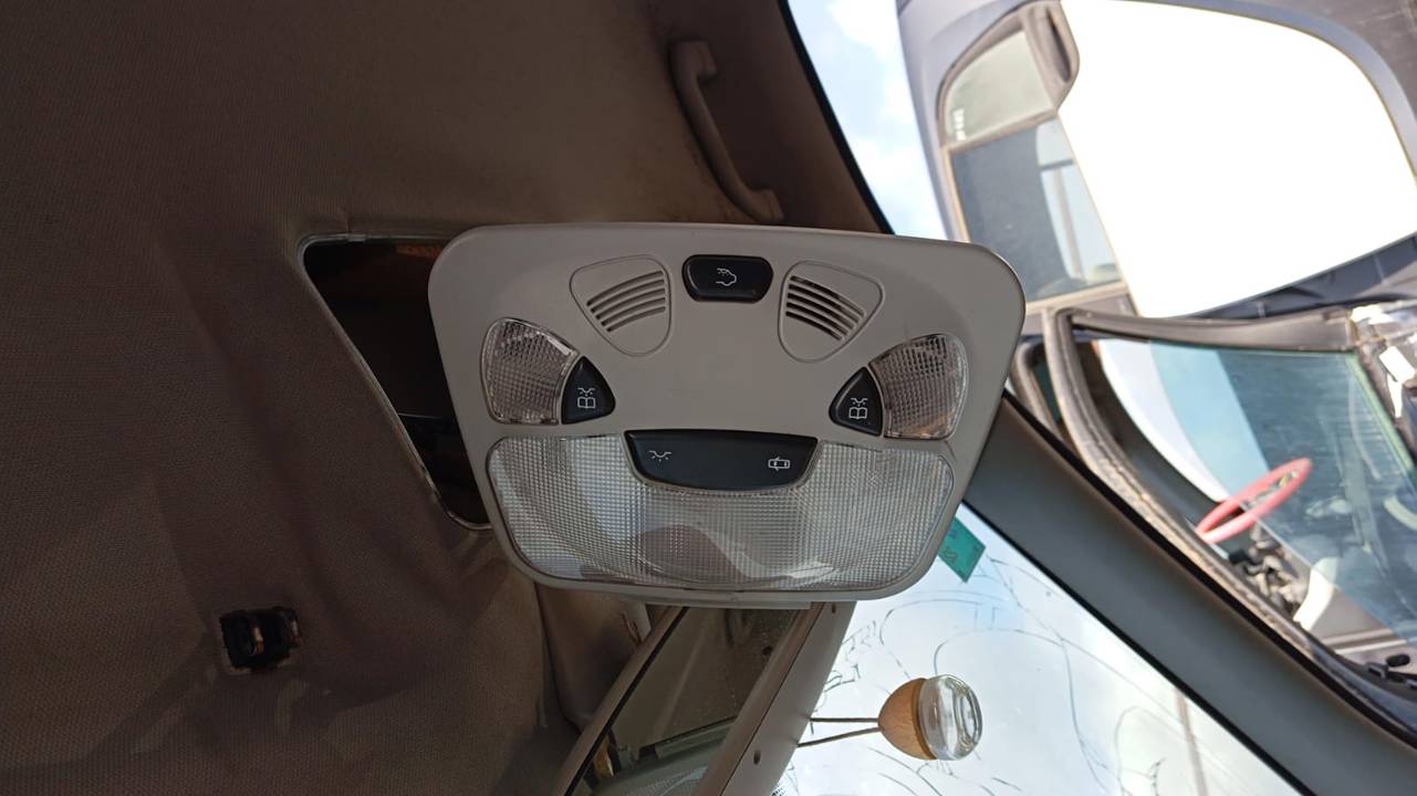 LUZ INTERIOR