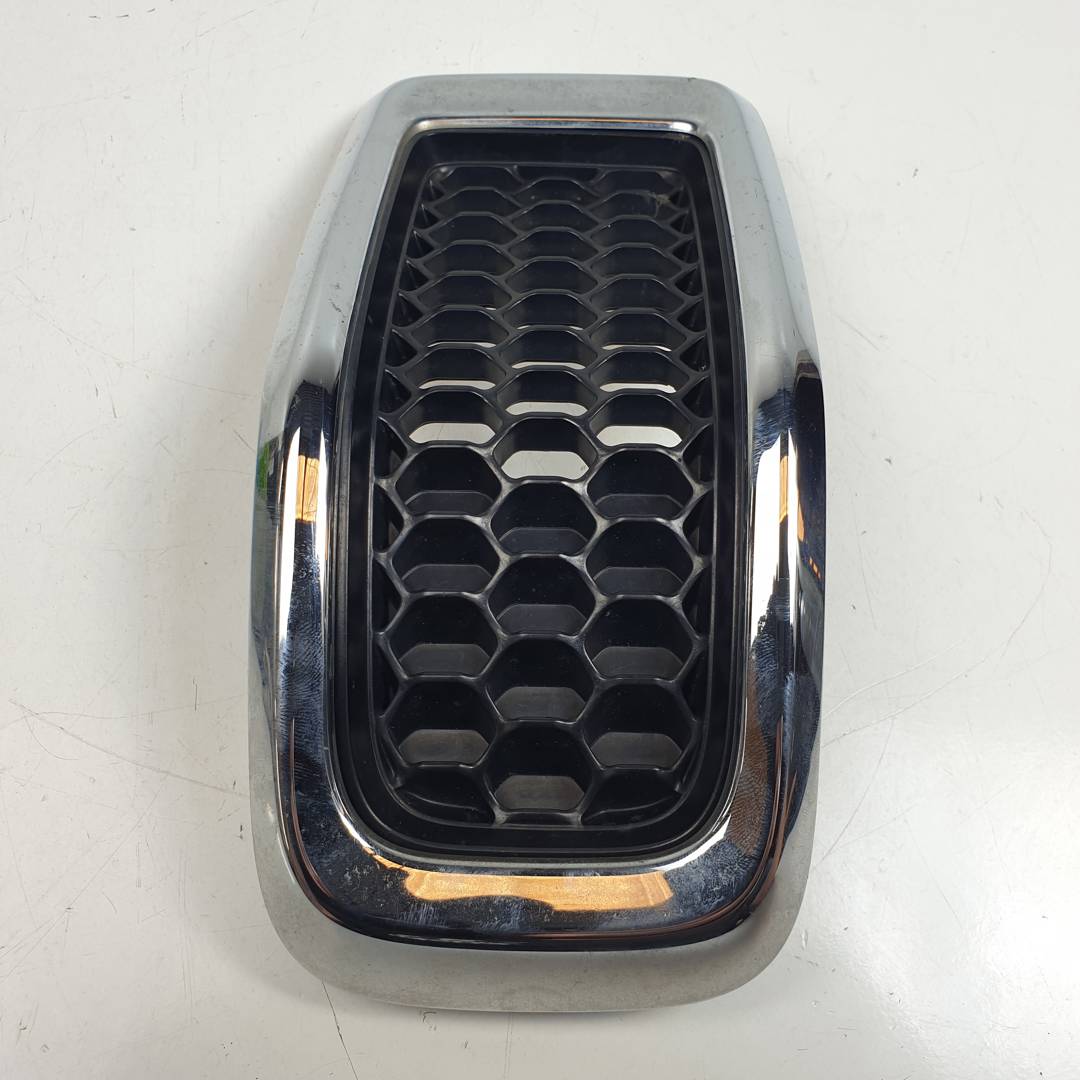 REJILLA DELANTERA - 68138335AA - JEEP - CHEROKEE (KL)