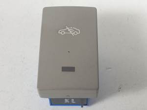INTERRUPTOR 13281638 OPEL INSIGNIA BERLINA Autodesguaces Alicante
