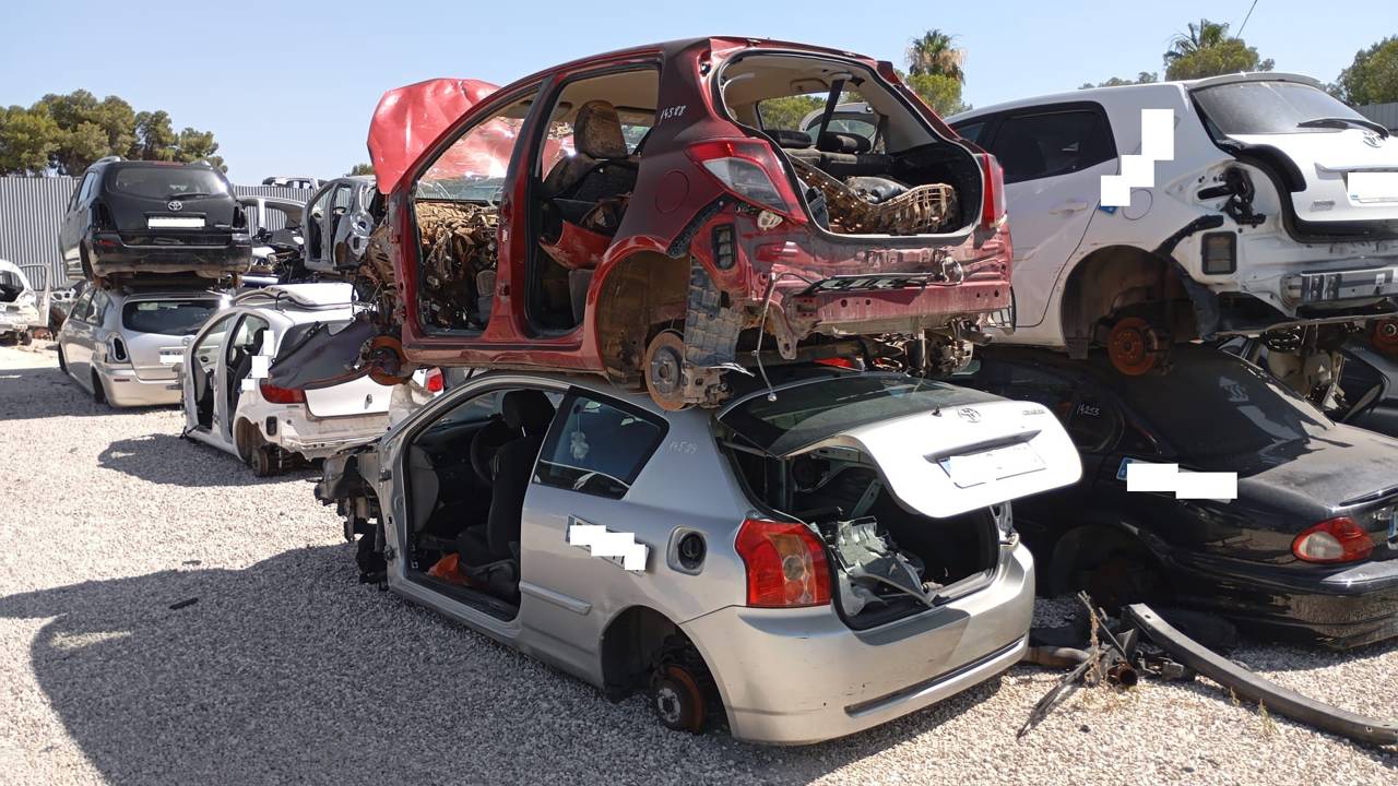 Imagen del vehículo TOYOTA YARIS