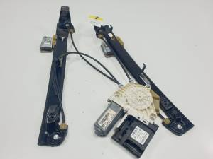 ELEVALUNAS DELANTERO DERECHO 1K0959792H SEAT LEON (1P1) Autodesguaces Alicante