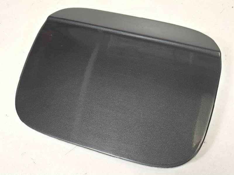 TAPA EXTERIOR COMBUSTIBLE - 8E0809905 - SEAT - EXEO BERLINA (3R2)