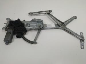 ELEVALUNAS DELANTERO DERECHO 90521882 OPEL ASTRA G BERLINA Autodesguaces Alicante