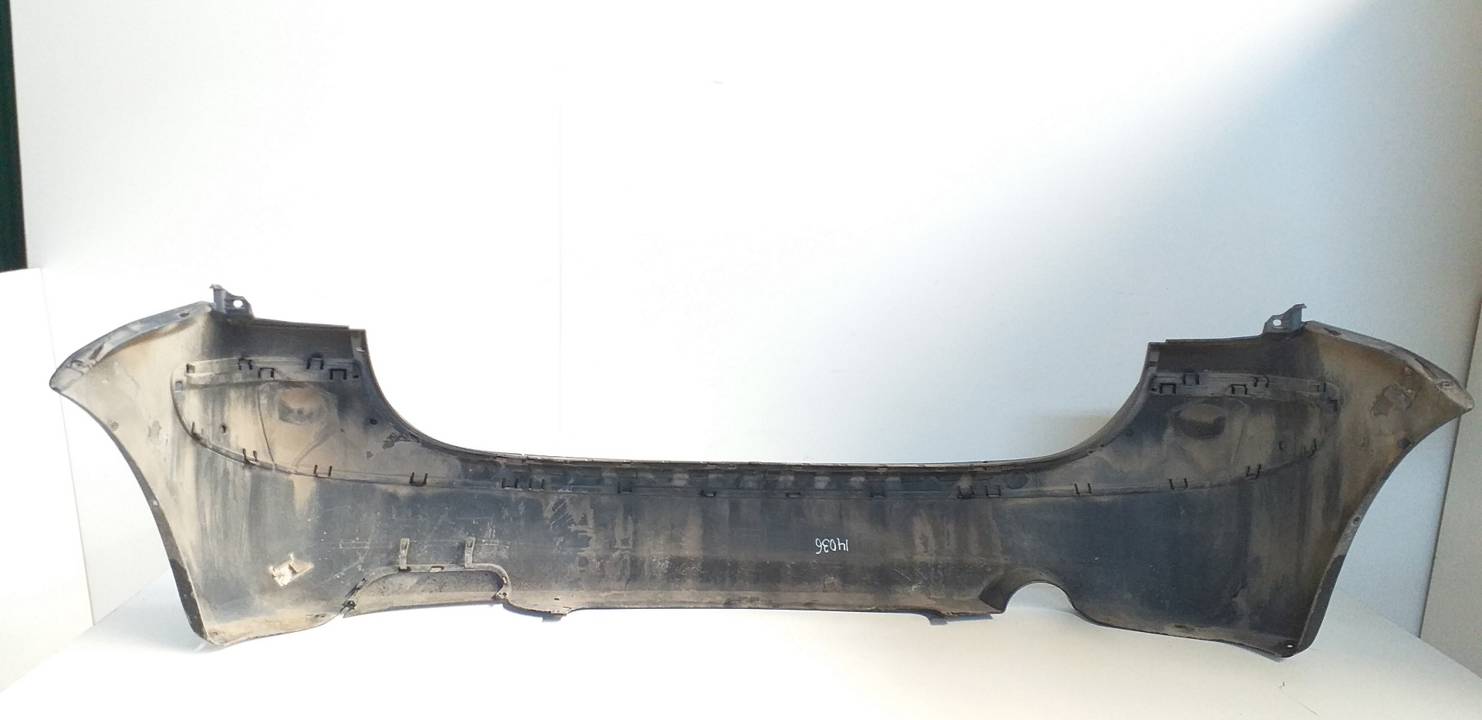 PARAGOLPES TRASERO