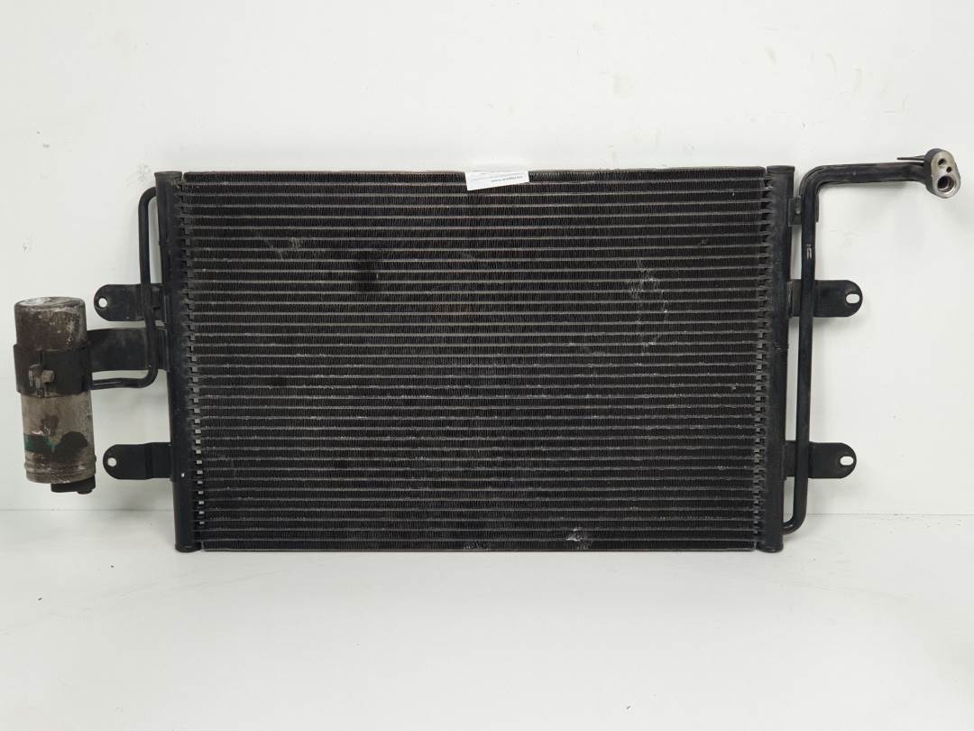 CONDENSADOR / RADIADOR AIRE ACONDICIONADO - 1J0820411D - VOLKSWAGEN - GOLF IV BERLINA (1J1)