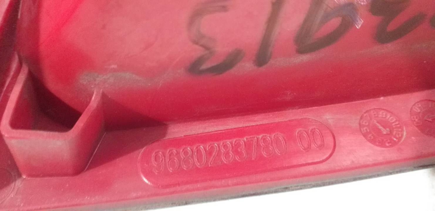 PILOTO TRASERO IZQUIERDO
