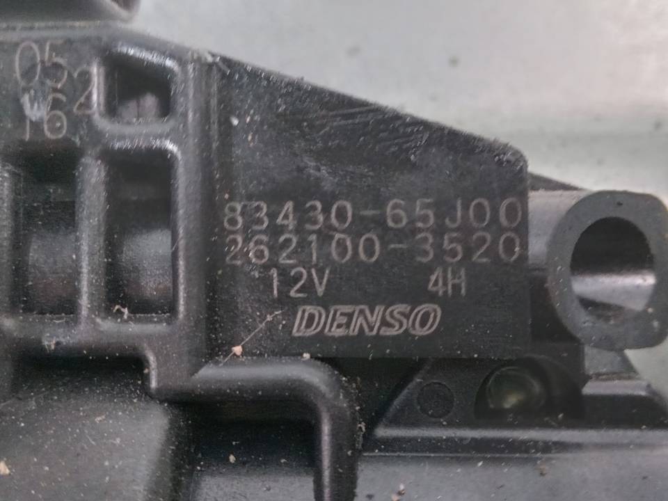 ELEVALUNAS DELANTERO DERECHO