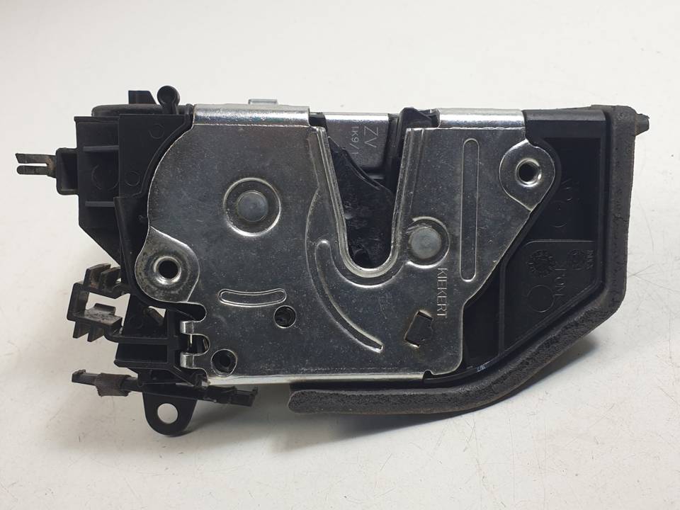 CERRADURA PUERTA TRASERA DERECHA 7229460 BMW SERIE 3 BERLINA (E90) Autodesguaces Alicante