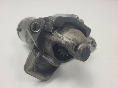 MOTOR ARRANQUE 233000557R DACIA SANDERO Autodesguaces Alicante