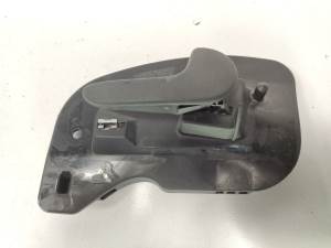 MANETA INTERIOR DELANTERA DERECHA 13110957 OPEL CORSA C (F68) Autodesguaces Alicante
