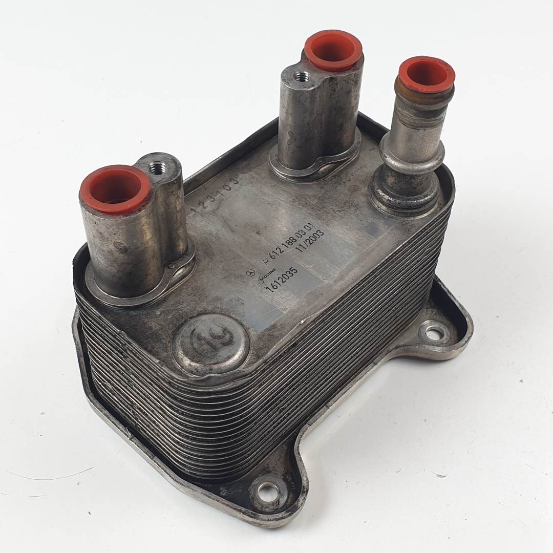 ENFRIADOR ACEITE MOTOR - A6121880301 - MERCEDES - CLASE C (W203) BERLINA