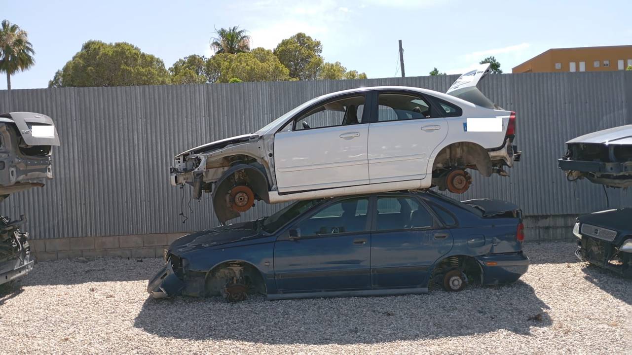 Imagen del vehículo VOLVO S40 BERLINA