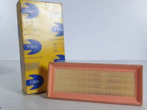 FILTRO AIRE EAF240 FIAT PUNTO BERLINA (176) Autodesguaces Alicante