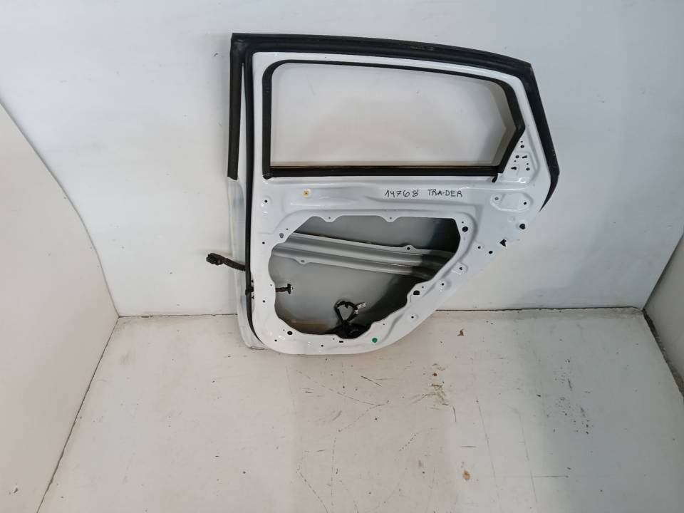 PUERTA TRASERA DERECHA