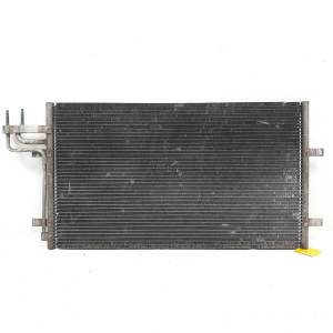 CONDENSADOR / RADIADOR AIRE ACONDICIONADO FORD FOCUS BERLINA (CAP) Autodesguaces Alicante