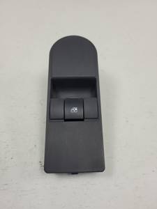 MANDO ELEVALUNAS DELANTERO DERECHO 13228709 OPEL ASTRA H CARAVAN Autodesguaces Alicante