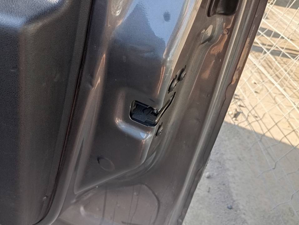 CERRADURA PUERTA DELANTERA DERECHA