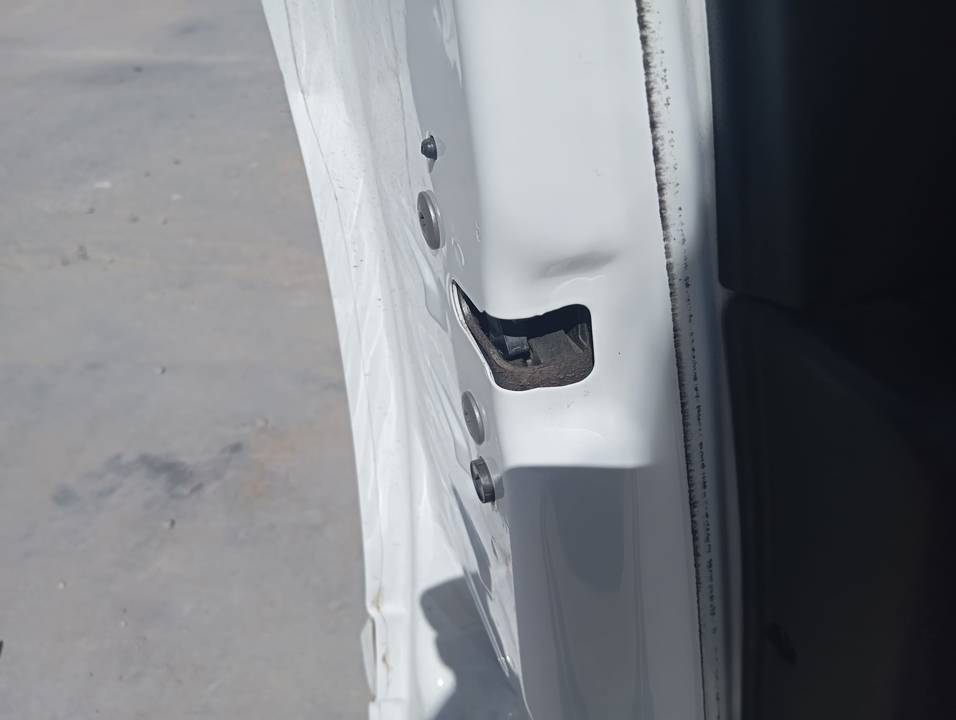 CERRADURA PUERTA DELANTERA IZQUIERDA