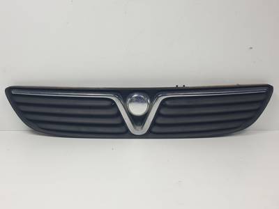 REJILLA DELANTERA 90580686 OPEL ZAFIRA A Autodesguaces Alicante
