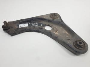 BRAZO SUSPENSION INFERIOR DELANTERO IZQUIERDO PEUGEOT 207 Autodesguaces Alicante
