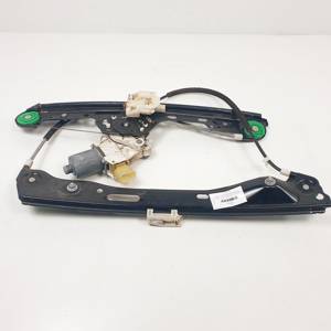 ELEVALUNAS DELANTERO DERECHO 0130822227 BMW SERIE 1 BERLINA (E81/E87) Autodesguaces Alicante