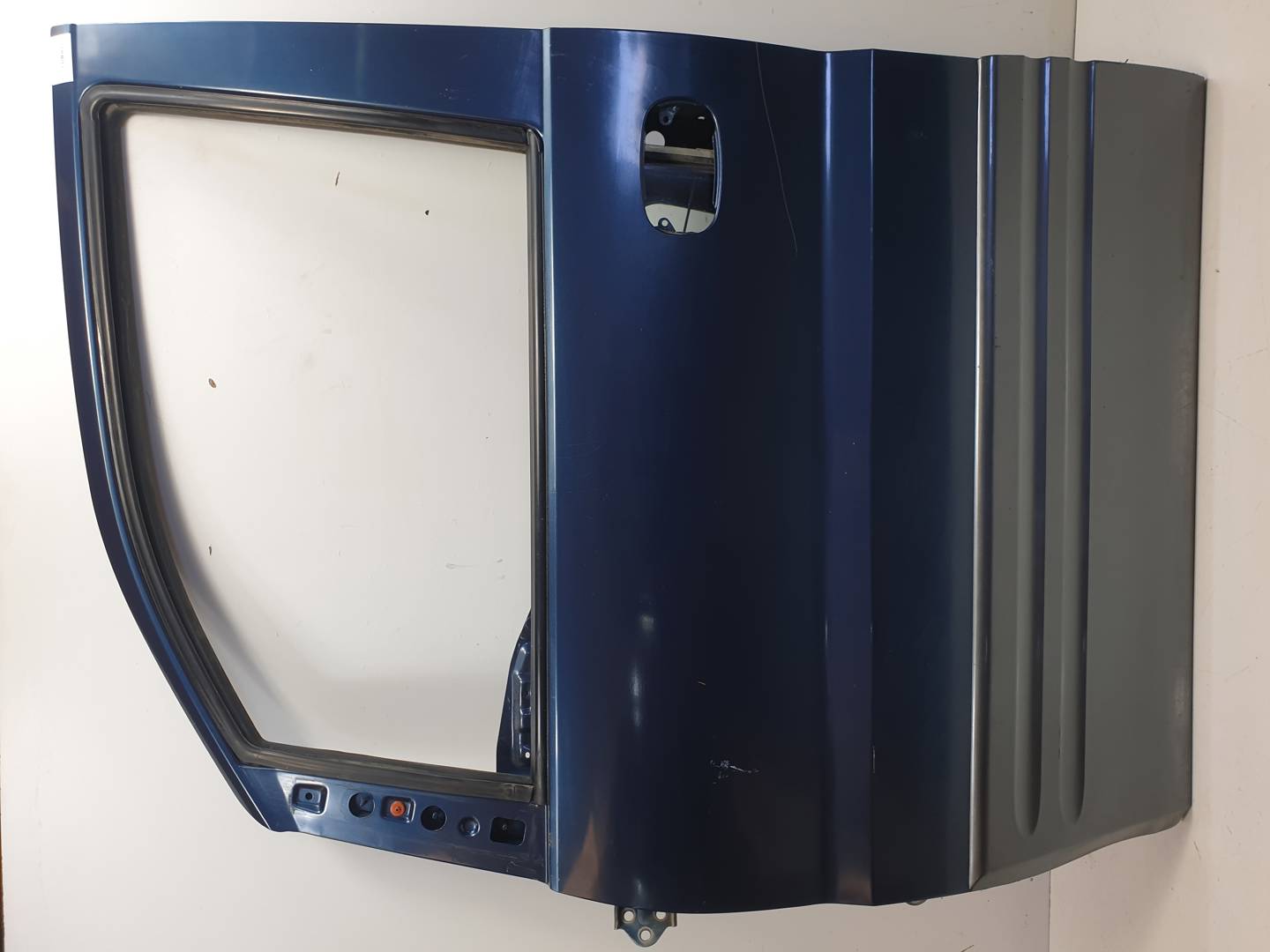 PUERTA DELANTERA IZQUIERDA - HYUNDAI - H-1