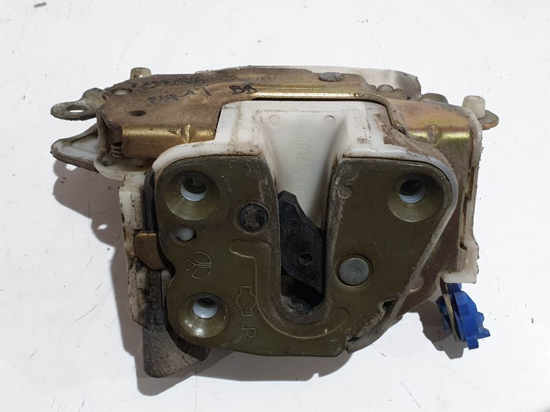 CERRADURA PUERTA DELANTERA DERECHA - NISSAN - SERENA (C23M)