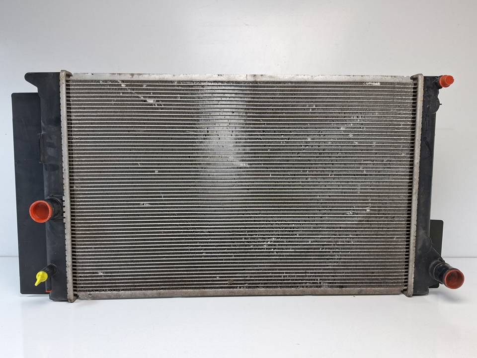 RADIADOR AGUA 4221336511 TOYOTA AURIS (E150) Autodesguaces Alicante