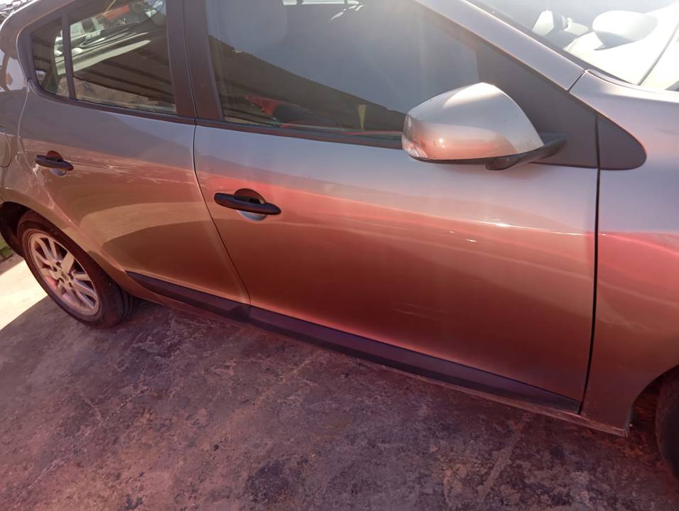 CERRADURA PUERTA DELANTERA DERECHA