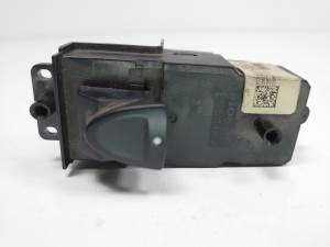 MANDO ELEVALUNAS TRASERO IZQUIERDO 83790SMGE010UHS HONDA CIVIC BERLINA 5 (FK) Autodesguaces Alicante