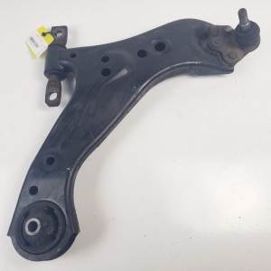 BRAZO SUSPENSION INFERIOR DELANTERO DERECHO TOYOTA RAV4 Autodesguaces Alicante