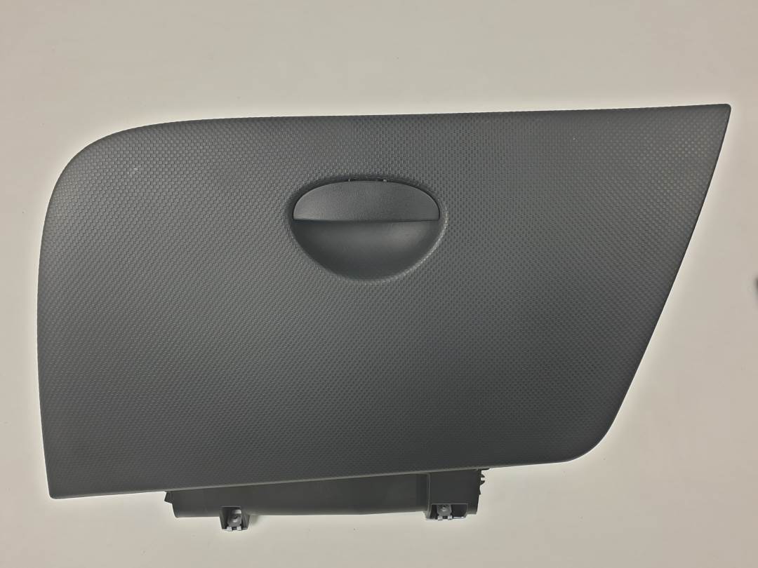 GUANTERA - 1P1857103 - SEAT - LEON (1P1)