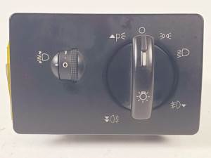 MANDO LUCES 7M5T13A024MA FORD FOCUS LIM. (CB4) Autodesguaces Alicante
