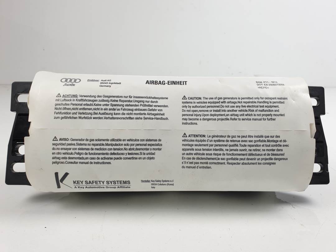 AIRBAG DELANTERO DERECHO - 8T0880204D - AUDI - A4 BER. (B8)