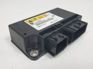 CENTRALITA AIRBAG 13576859 OPEL MERIVA B Autodesguaces Alicante