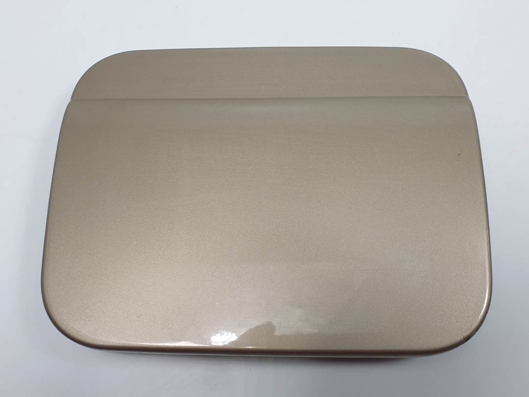 TAPA EXTERIOR COMBUSTIBLE - 96206321 - DAEWOO - LEGANZA