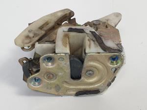 CERRADURA PUERTA TRASERA DERECHA MITSUBISHI MONTERO (V20/V40) Autodesguaces Alicante