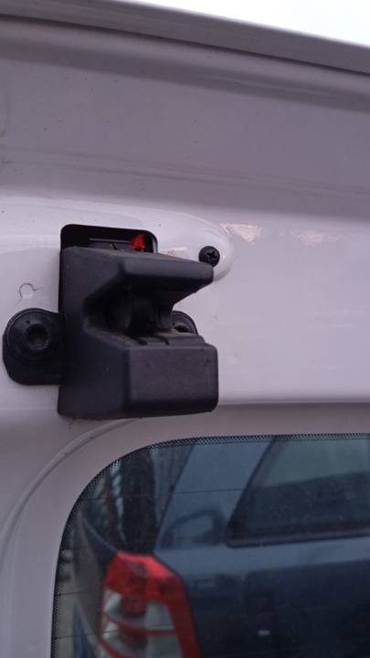 CERRADURA MALETERO / PORTON