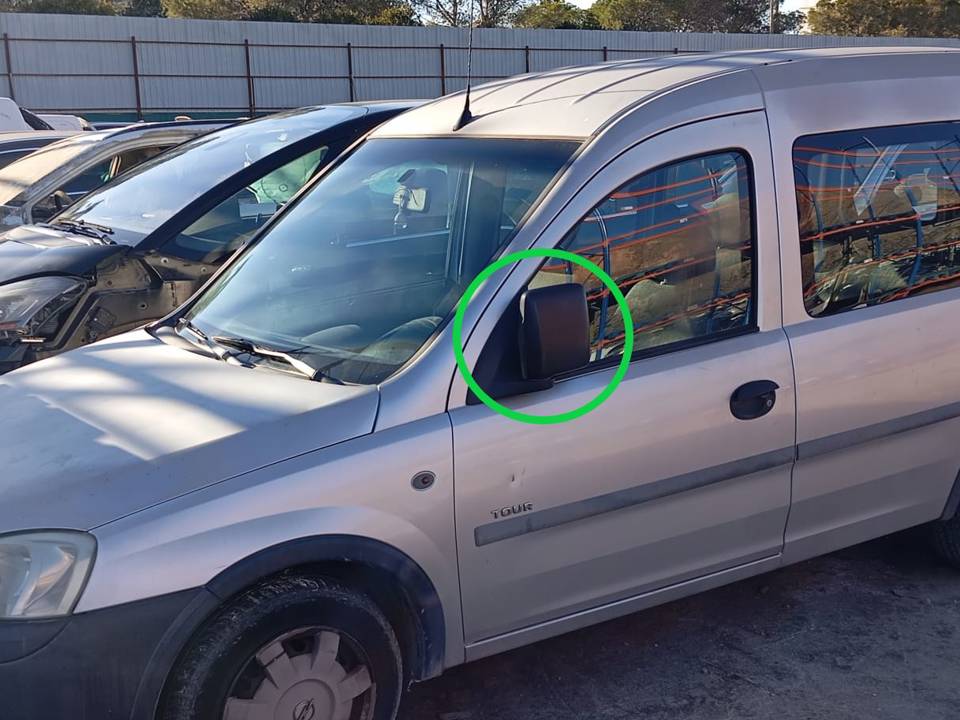 RETROVISOR IZQUIERDO
