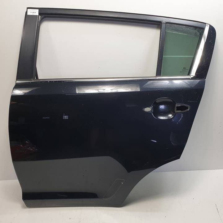 PUERTA TRASERA IZQUIERDA KIA SPORTAGE (SL) Autodesguaces Alicante