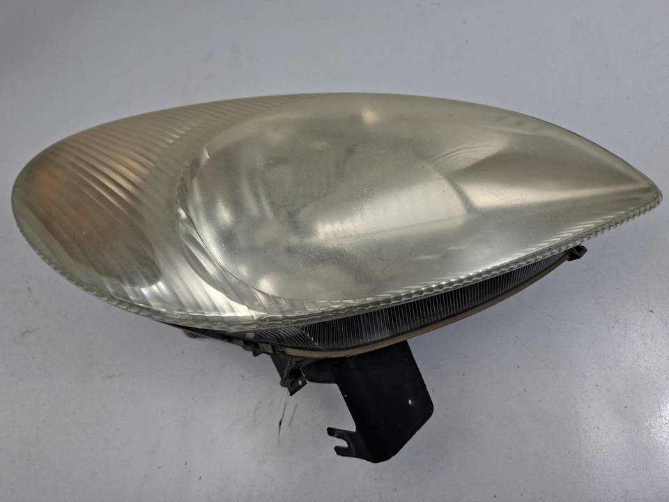 FARO DERECHO 9631494980 CITROEN XSARA PICASSO Autodesguaces Alicante